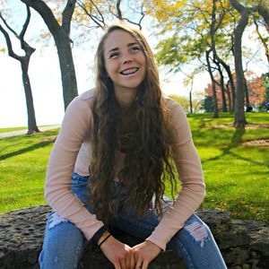 Meet your Posher, Christina